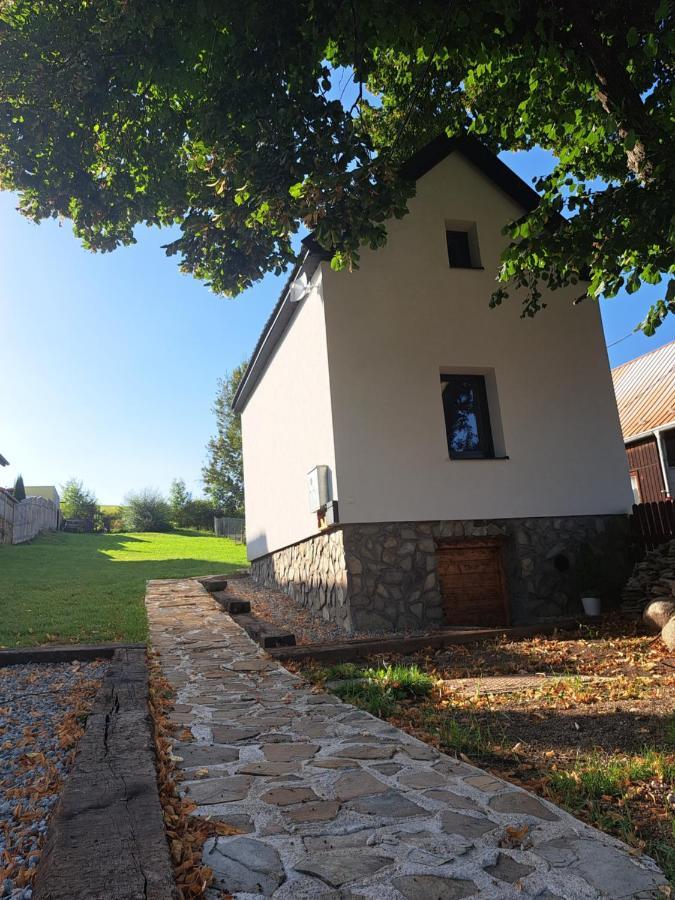 Tiny Cottage Slovakia Liptovský Trnovec Екстериор снимка